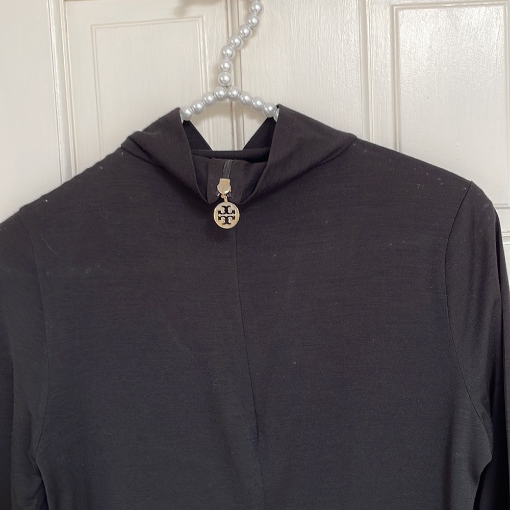 TORY BURCH - BLACK LIGHTWOOL TOP - Picture 6 of 9